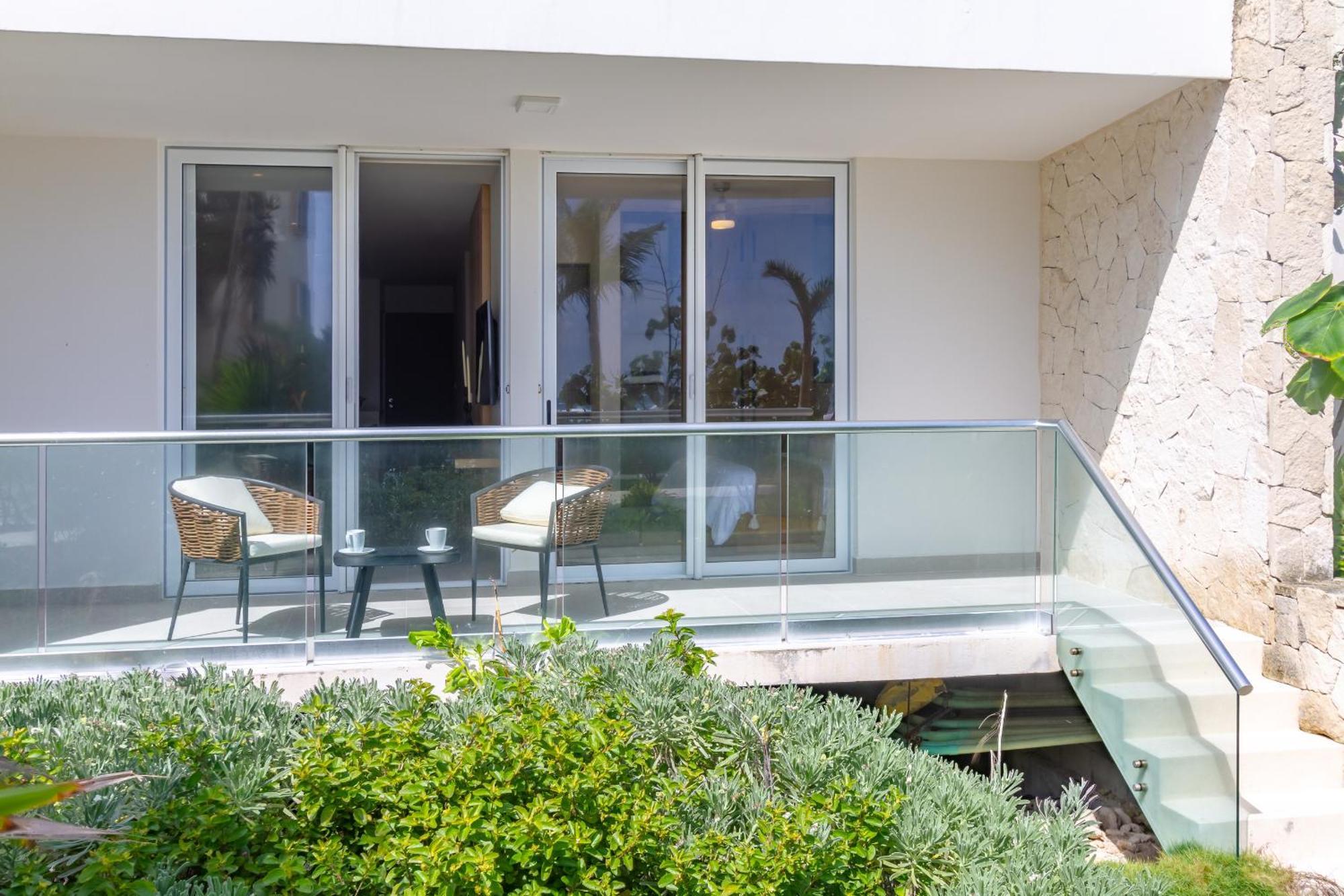 Santamar By Tao Beach Condos With Pool & Walk To Ocean 아쿠말 외부 사진
