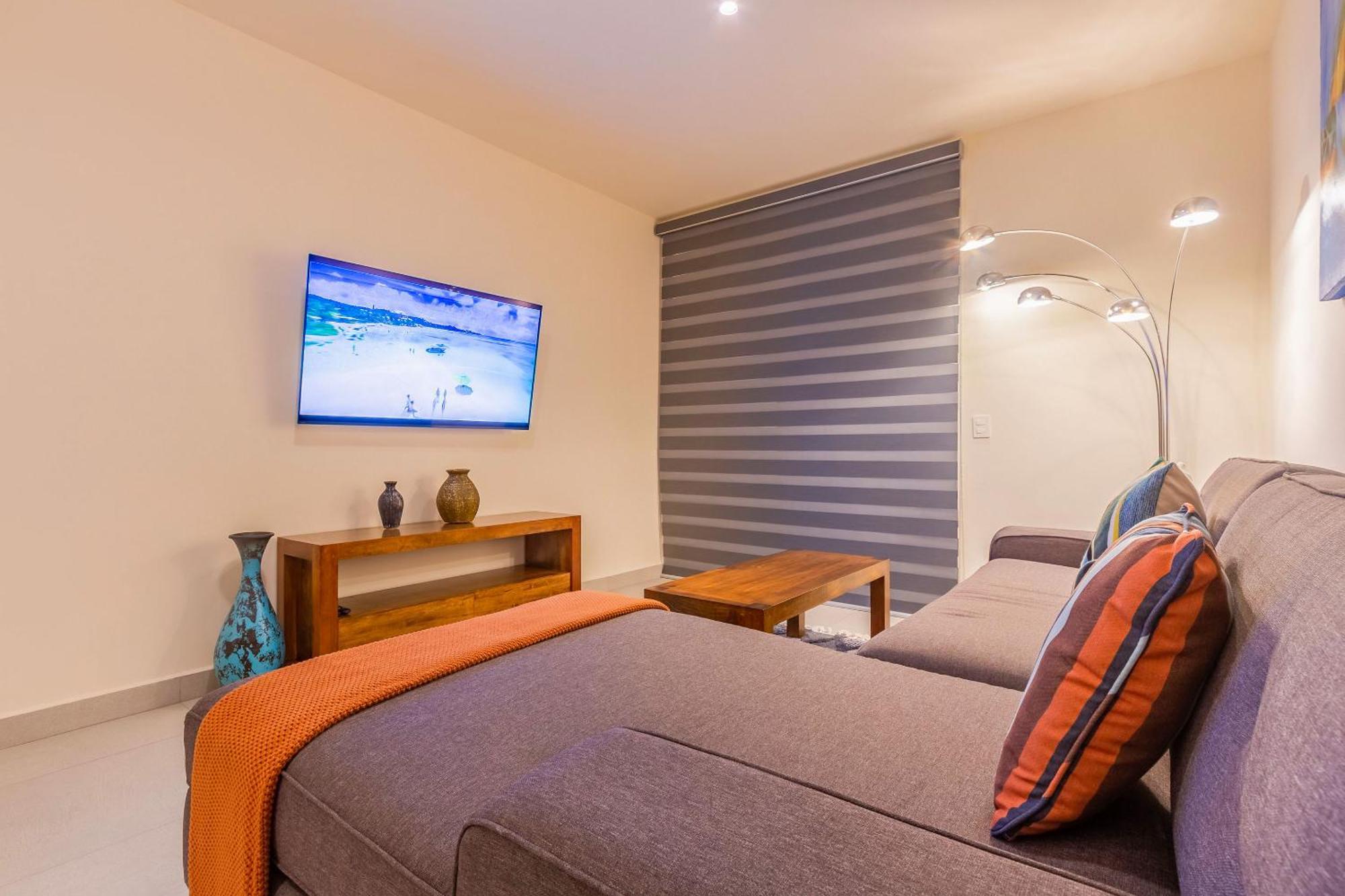 Santamar By Tao Beach Condos With Pool & Walk To Ocean 아쿠말 외부 사진